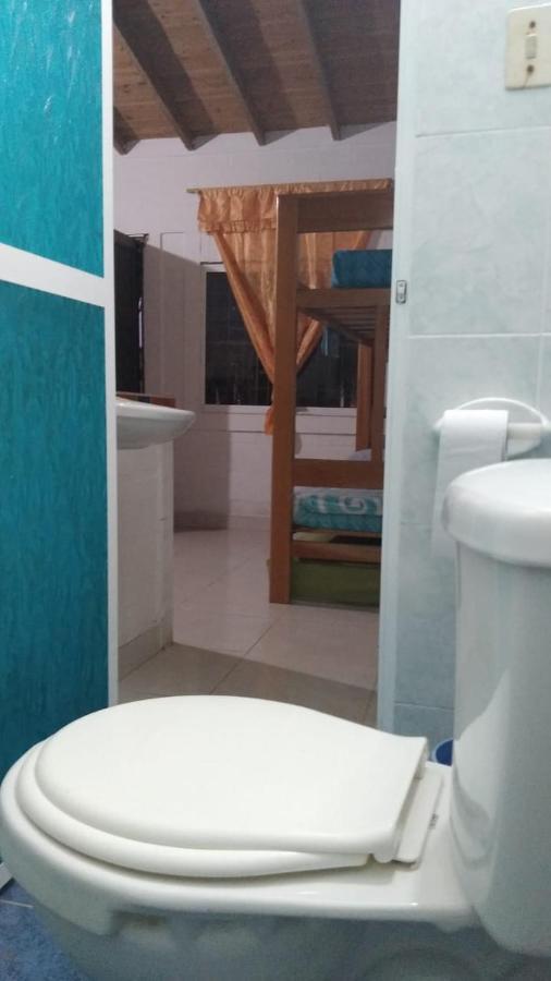 Habitacion Triple Con Cocina Y Bano Privado Necoclí Buitenkant foto
